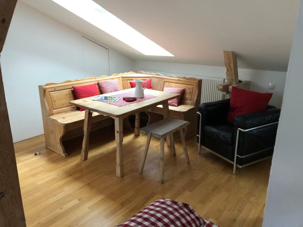 バイリッシュツェルAltes Zollhausアパートメント エクステリア 写真